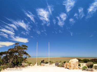 Eucla War Memmorial, Western Australia
